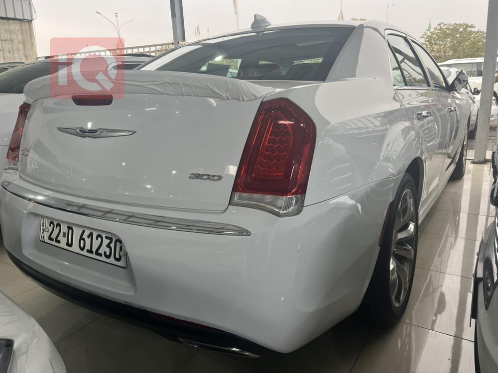 Chrysler 300